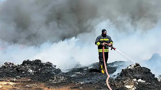 Gaziantep'te çöplük alanda çıkan yangın kontrol altına alındı