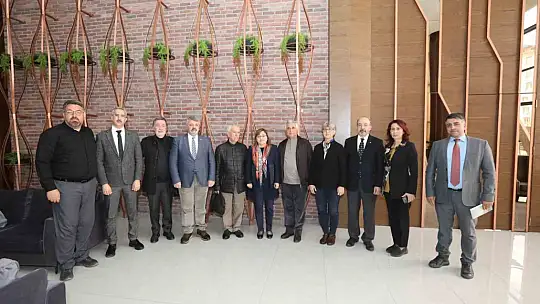 Gaziantep'te depremde hasar alan tarihi yapılar için bilim kurulu toplandı