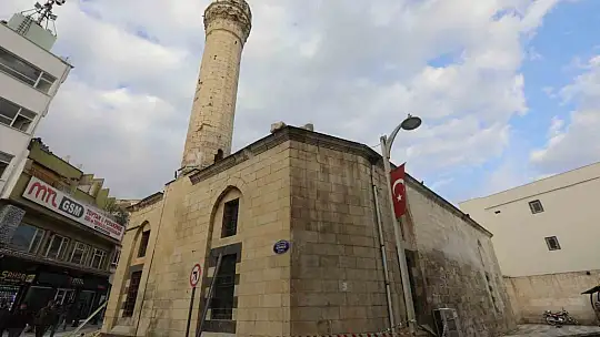 Gaziantep'te depremde hasar alan tarihi yapılar için bilim kurulu toplandı