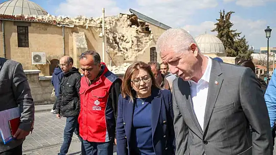 Gaziantep'te depremde hasar alan tarihi yapılar için bilim kurulu toplandı