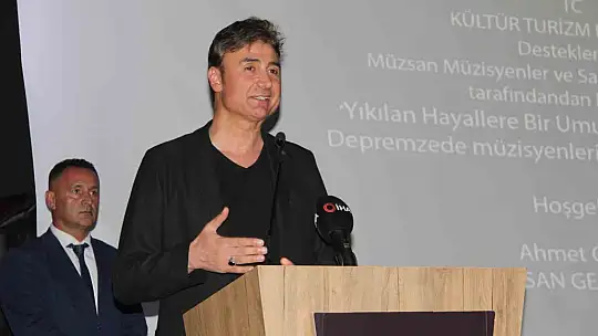 Gaziantep'te depremzede müzisyenlere enstrüman dağıtıldı