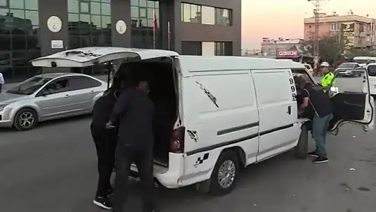 Gaziantep'te dev huzur uygulaması: 22 gözaltı