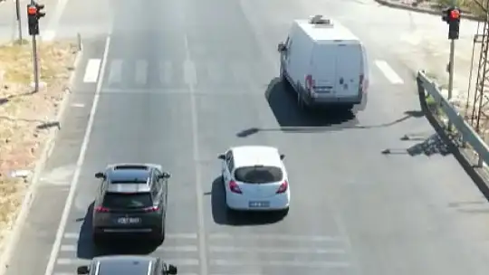 Gaziantep'te dron destekli trafik denetiminde 17 araca ceza
