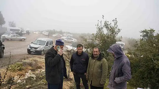 Gaziantep'te düşen helikopterin enkazını kaldırma çalışmaları devam ediyor
