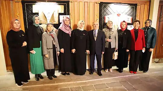 Gaziantep'te eski havrada dualı sultan gömlekleri sergisi