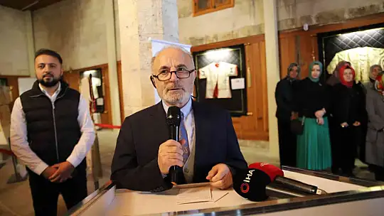 Gaziantep'te eski havrada dualı sultan gömlekleri sergisi