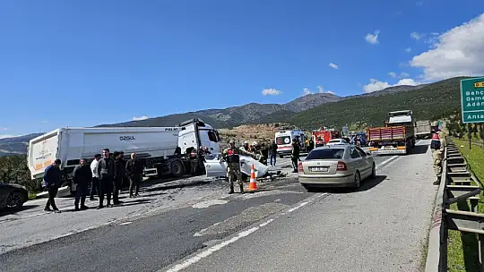 Gaziantep'te feci kaza: 2 ölü, 2 yaralı