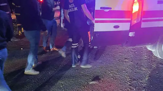 Gaziantep'te feci kaza: 2 ölü, 6 yaralı