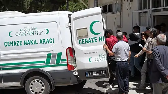 Gaziantep'te feci kaza: 2 ölü, 6 yaralı