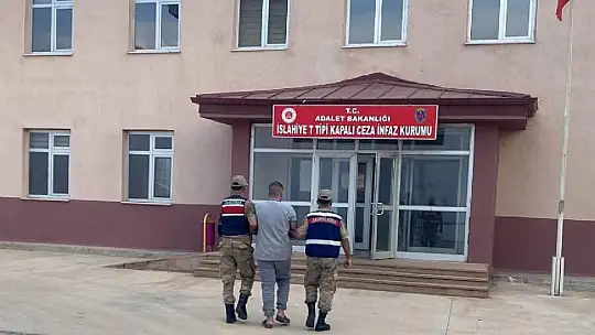 Gaziantep'te göçmen kaçakçılığı organizatörü suçüstü yakalandı