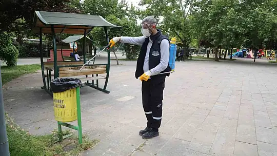 Gaziantep'te haşerelere karşı 165 bin noktada ilaçlama yapılıyor