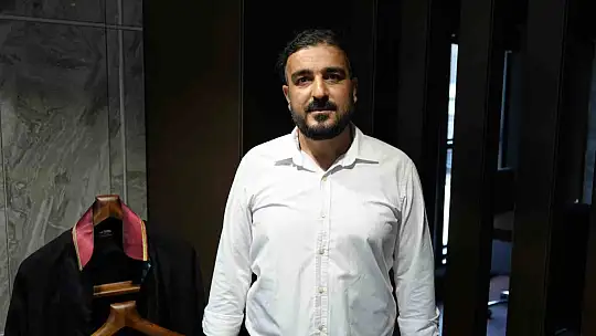 Gaziantep'te iş yerine kalaşnikoflu saldırı kamerada