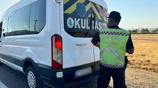 Gaziantep'te jandarma 337 okul çevresinde uygulama yaptı
