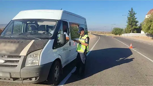 Gaziantep'te jandarma 337 okul çevresinde uygulama yaptı