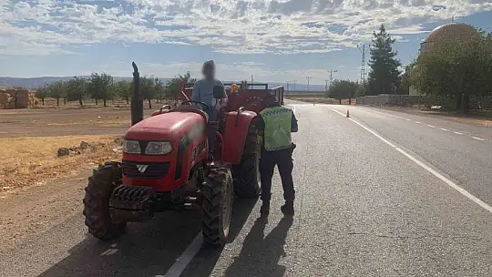 Gaziantep'te jandarmadan drone destekli trafik denetimi