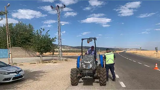 Gaziantep'te jandarmadan drone destekli trafik denetimi