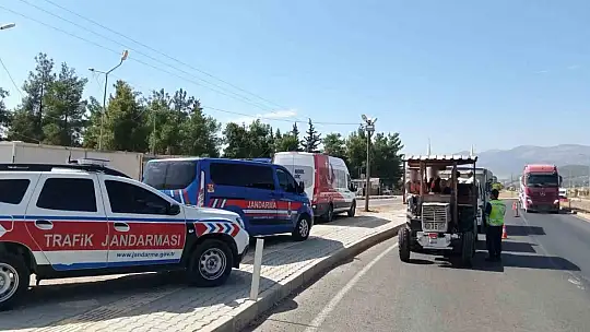 Gaziantep'te jandarmadan drone destekli trafik denetimi
