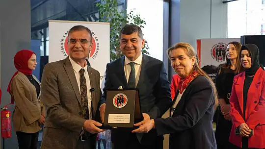 Gaziantep'te kadın sporcuların hayatını anlatan anlamlı sergi