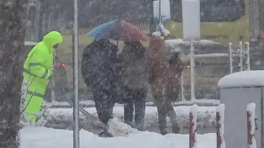 Gaziantep'te kar yağışı etkili oluyor