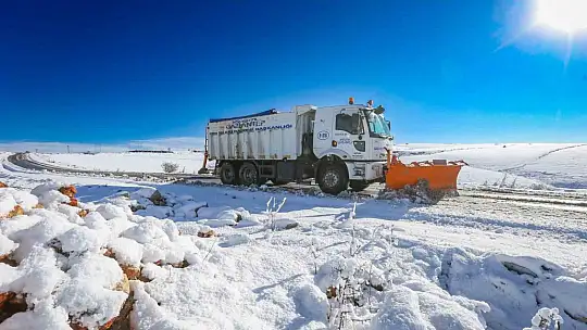 Gaziantep'te karla mücadele sürdürüyor