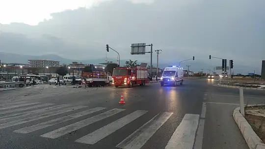 Gaziantep'te kaza anı, güvenlik kamerasına yansıdı