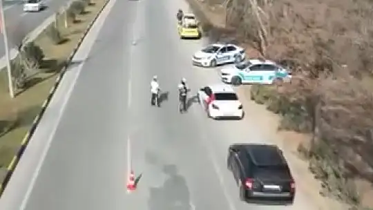 Gaziantep'te kırmızı ışık ihlali yapan 9 araca ceza