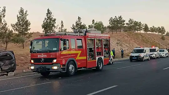 Gaziantep'te kontrolden çıkan hafriyat kamyonu aracı biçti: 1 ölü, 3 yaralı