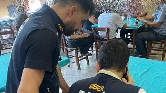 Gaziantep'te kumar oynandığı tespit edilen iş yerine baskın