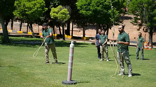 Gaziantep'te kurban yakalama timi bayrama hazırlanıyor
