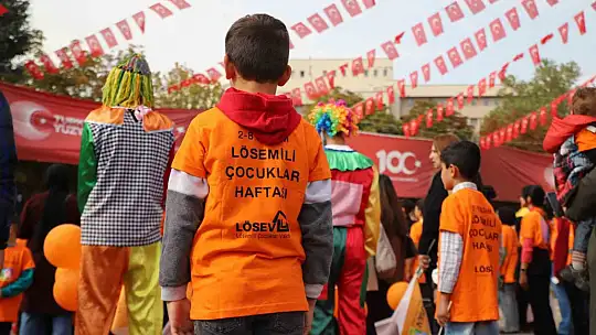 Gaziantep'te lösemili çocuklar için farkındalık korteji