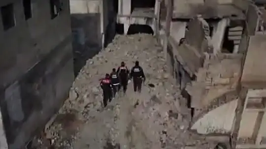 Gaziantep'te metruk binalara şok baskın