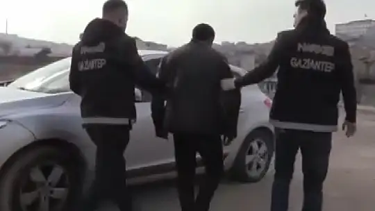 Gaziantep'te metruk binalara şok baskın