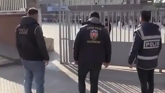 Gaziantep'te okul çevrelerinde huzur-güven uygulaması yapıldı