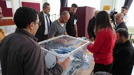 Gaziantep'te oy verme işlemi sonlandı, sayım başladı