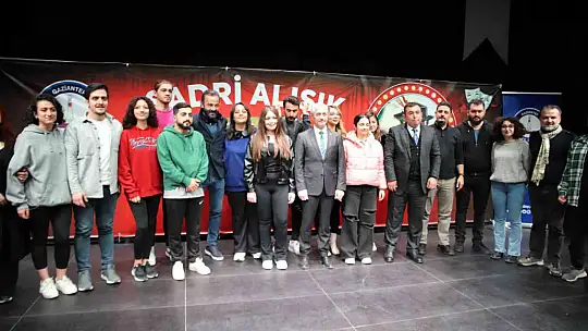 Gaziantep'te Sadri Alışık Tiyatro Okulu açıldı