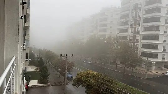 Gaziantep'te sağanak ve yoğun sis etkili oluyor