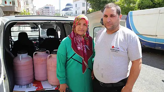 Gaziantep'te salça mesaisi başladı