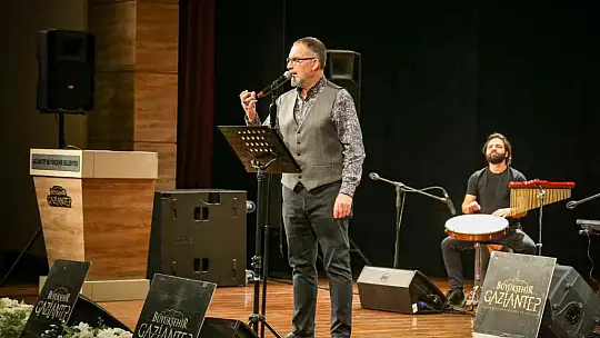Gaziantep'te Sezai Karakoç şiirleriyle anıldı