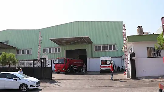Gaziantep'te tahıl fabrikasında çıkan yangın korkuttu