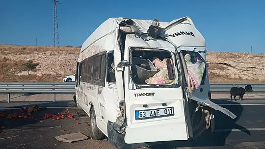Gaziantep'te tarım işçilerini taşıyan minibüs devrildi: 9 yaralı