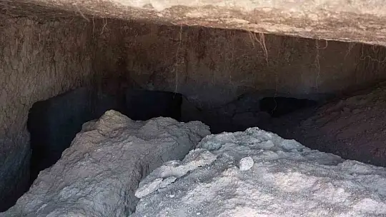 Gaziantep'te temel kazısı yapılırken Roma dönemine ait mezar bulundu