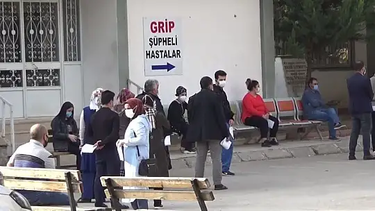 Gaziantep'te test kuyrukları uzadı Vali ikinci dalga için uyardı