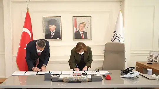 Gaziantep'te Türkiye'ye yön veren gençler yetiştirilecek
