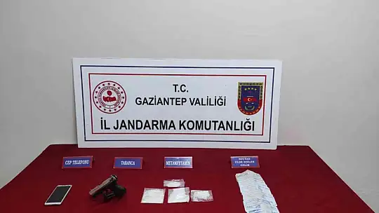 Gaziantep'te uyuşturucu ve tarihi eser kaçakçılığı operasyonu: 2 gözaltı