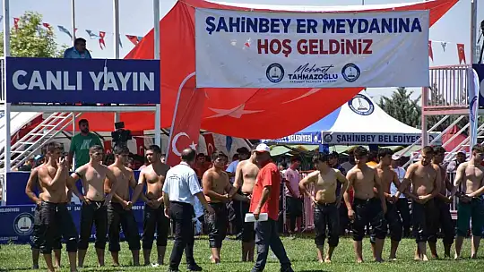 Gaziantep'te yağlı güreş müsabakaları başladı