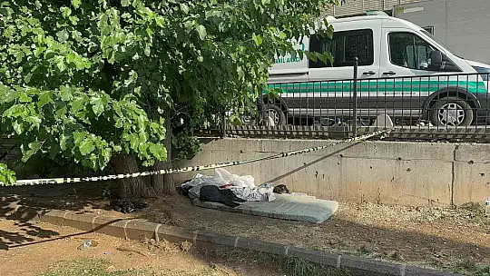 Gaziantep'te yaşlı bir adam parkta ölü bulundu