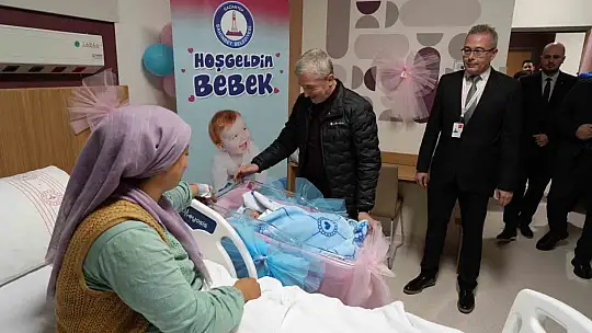 Gaziantep'te yeni yılın ilk bebeği dünyaya gözlerini açtı