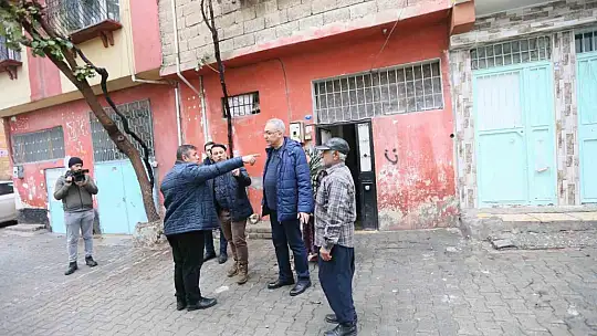 Gaziantep'te yoğun yağışın ardından su baskını olan evlere destek