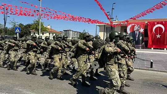 Gaziantep'te Zafer Bayramı kutlandı