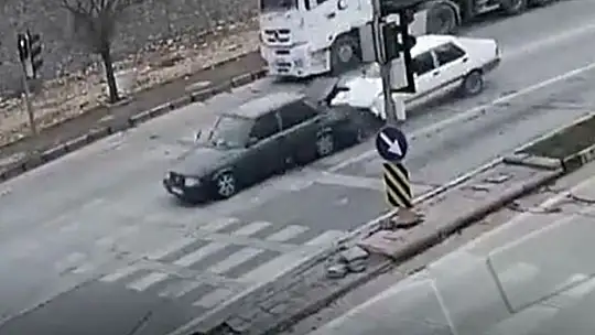 Gaziantep'teki 21 ayrı trafik kazası kameralarda
